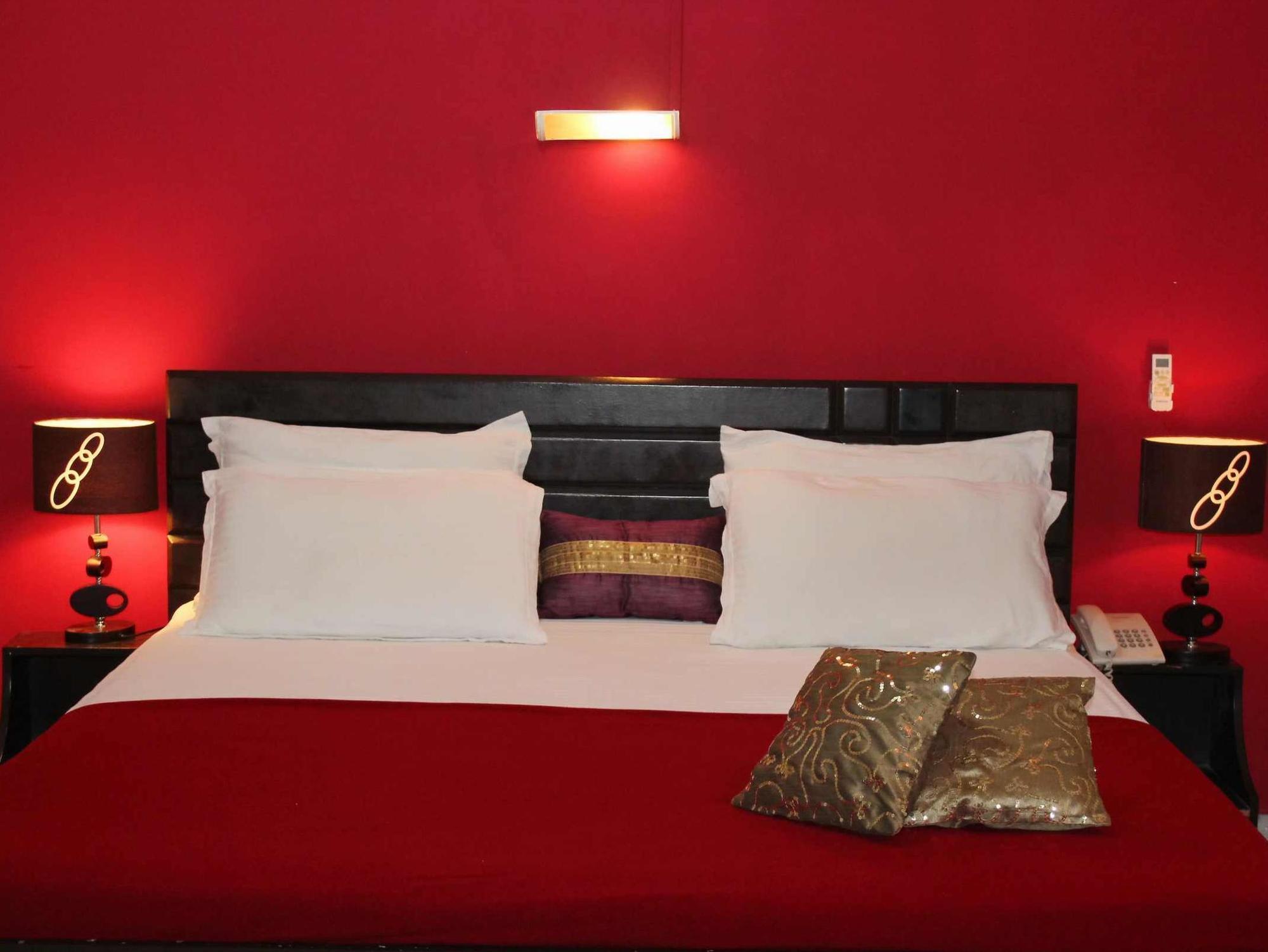 The New Casablanca Boutique Hotel 벵갈루루 외부 사진