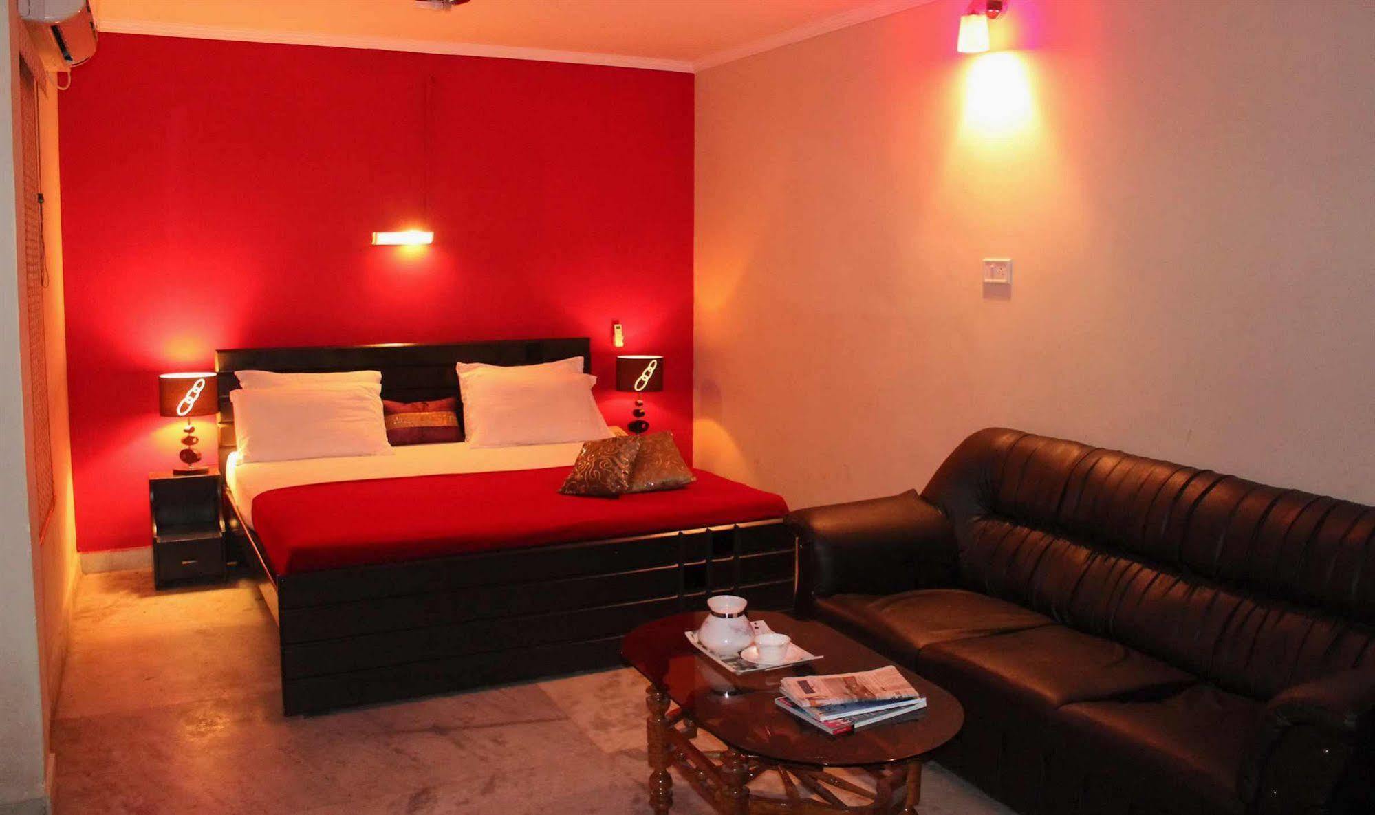 The New Casablanca Boutique Hotel 벵갈루루 외부 사진